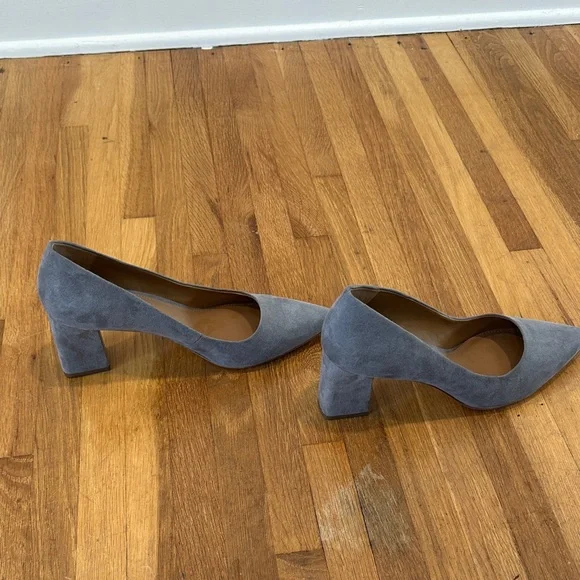 *last chance* 14th & Union | Women’s Grey Suede Heels - Picture 6 of 14